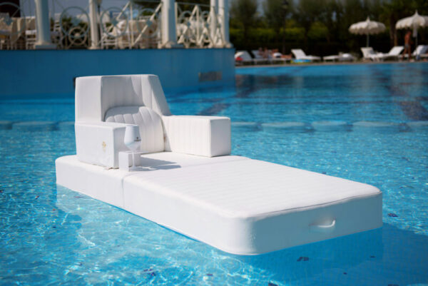 Poltrona_galleggiante_Trona_versione_LUXURY